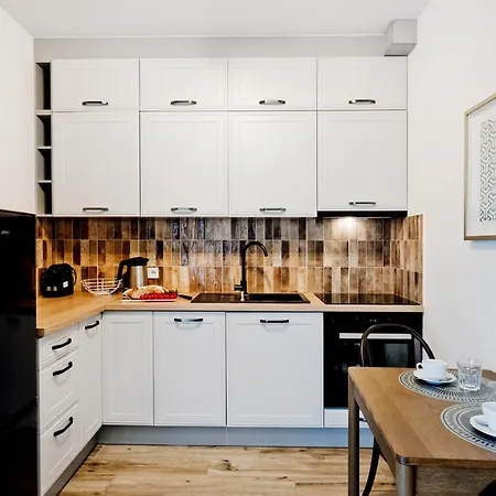 Kaszubska Bryza In * הל